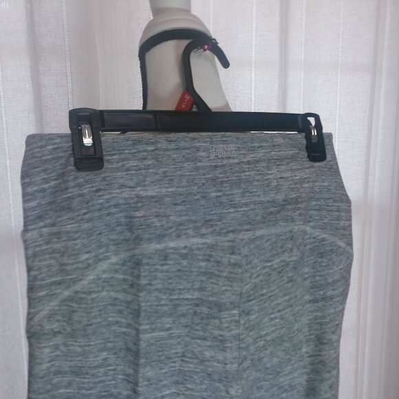PINK BY VICTORIA SECRET Gray Heathered Criss Cross Waist Leggings XL - Picture 4 of 8